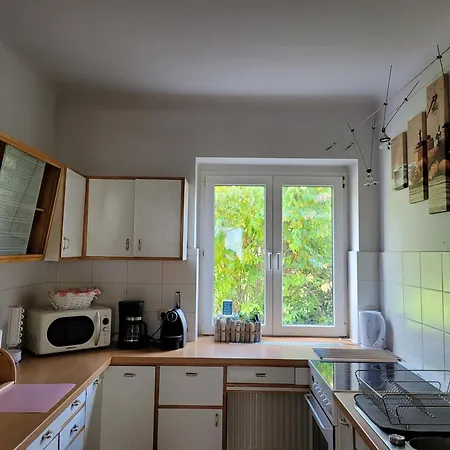 Family Wohnen Mit Garten Am Fusse Des Poestlingbergs Lage Villenviertel Апартаменты Линц
