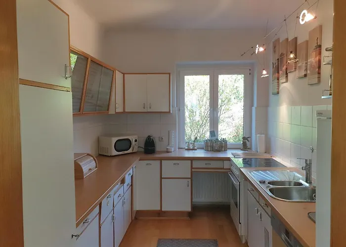 Family Wohnen Mit Garten Am Fusse Des Poestlingbergs Lage Villenviertel Διαμέρισμα Λιντς