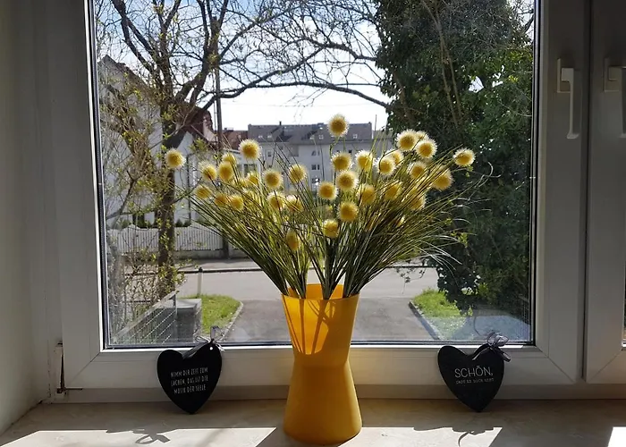 Family Wohnen Mit Garten Am Fusse Des Poestlingbergs Lage Villenviertel Διαμέρισμα Λιντς